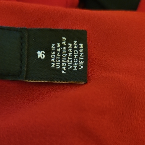 Ralph Lauren Black Label Red Midi Dress with Black Accent - Picture 10 of 11